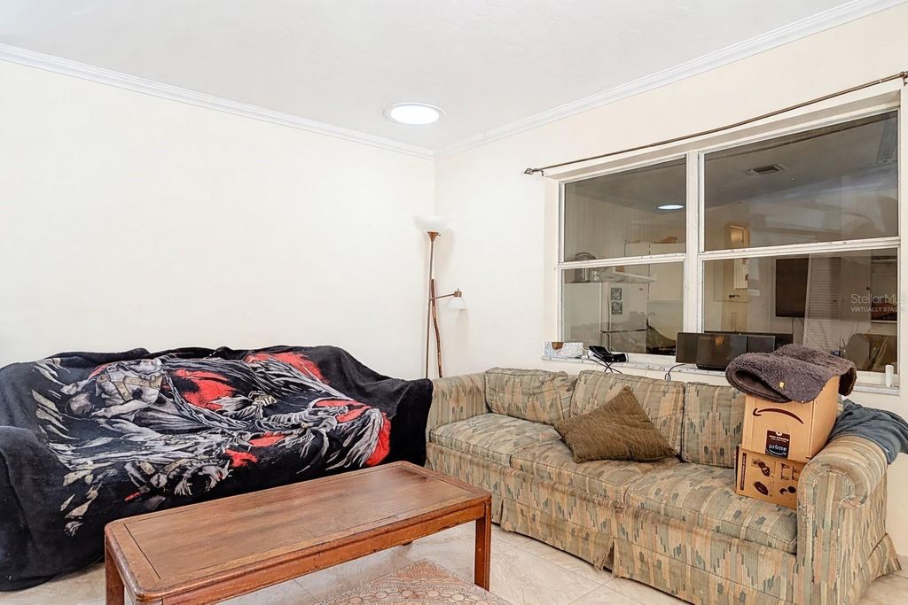 Image 5 of property listing at 1429 E LOMBARDY DRIVE, Deltona, FL 32725