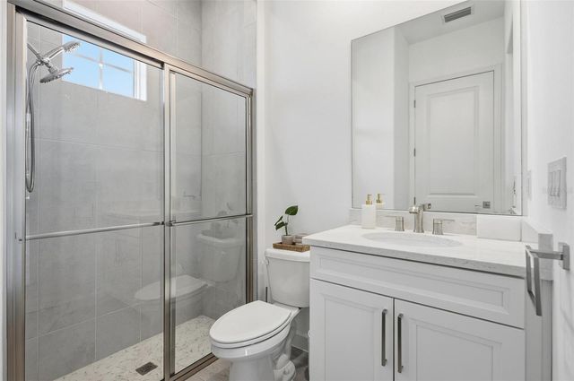 67 NEW LEATHERWOOD DRIVE, Palm Coast, FL 32137