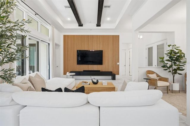 67 NEW LEATHERWOOD DRIVE, Palm Coast, FL 32137