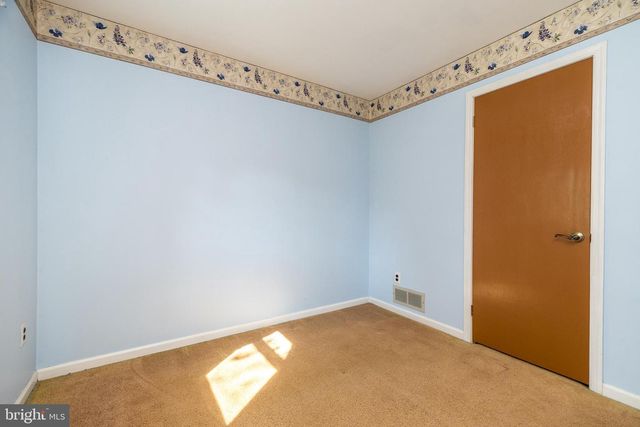 311 N LINE ST, Lansdale, PA 19446