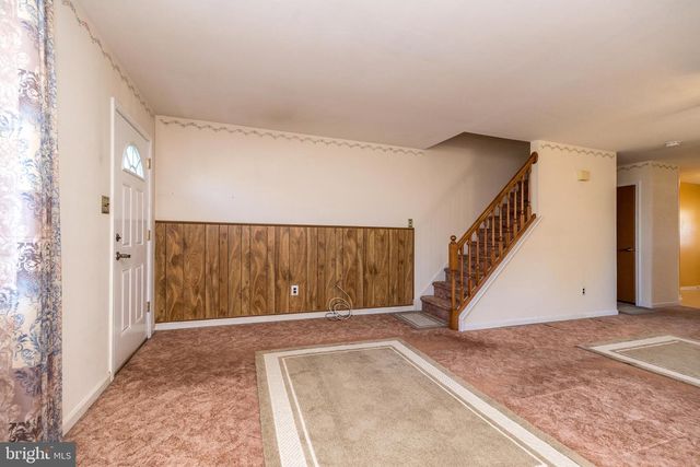 311 N LINE ST, Lansdale, PA 19446