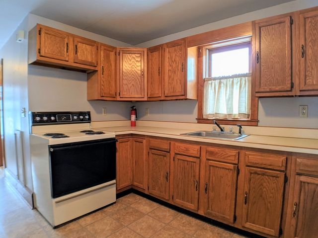 62 Main Street 2nd Floor, Upton, MA 01568