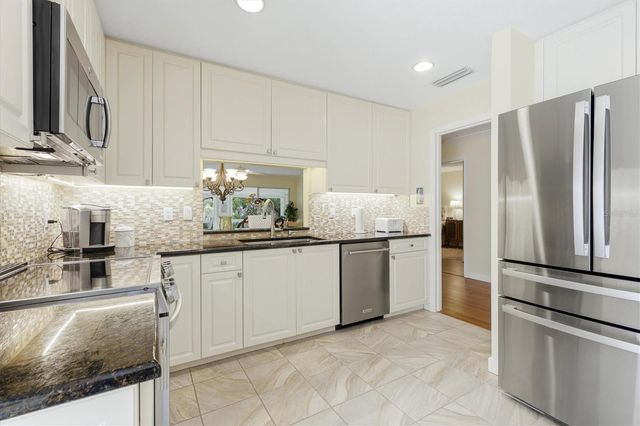 5435 CHANTECLAIRE 69, Sarasota, FL 34235