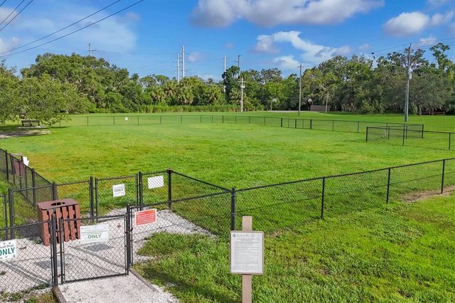 5435 CHANTECLAIRE 69, Sarasota, FL 34235
