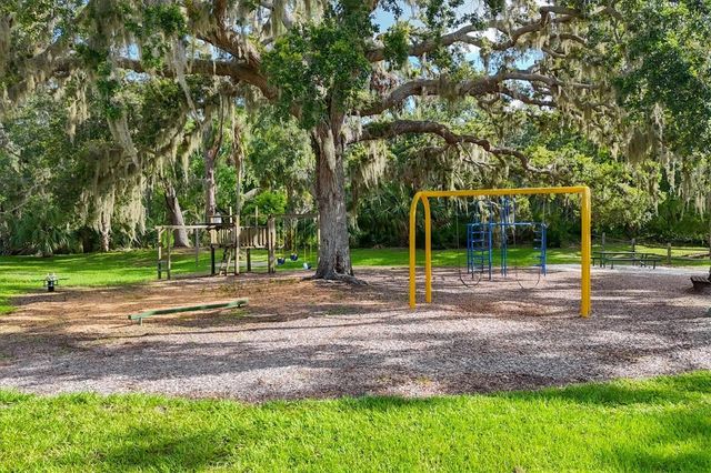 5435 CHANTECLAIRE 69, Sarasota, FL 34235