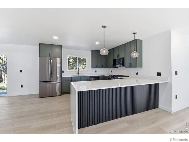 1431 S Glencoe Street, Denver, CO 80222