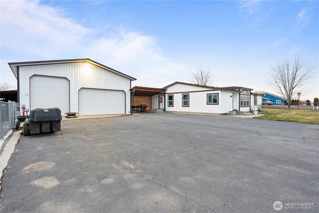 2211 W Sielaff Lane, Othello, WA 99344