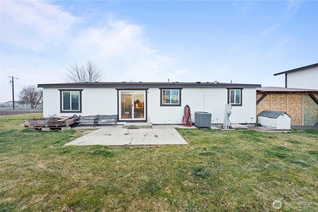 2211 W Sielaff Lane, Othello, WA 99344