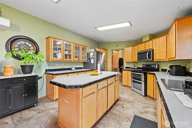 2211 W Sielaff Lane, Othello, WA 99344