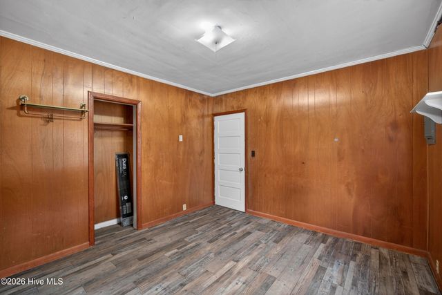 2240 W Lake Shore Drive, Wilmington, NC 28401