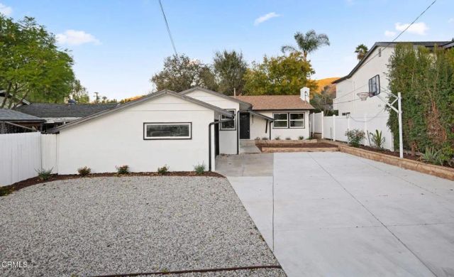 2457 Chiquita Lane, Thousand Oaks, CA 91362