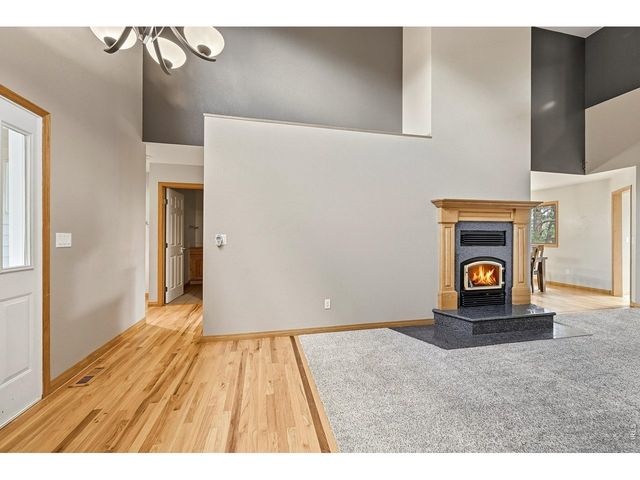 256 Choctaw Rd, Lyons, CO 80540