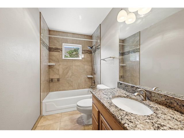 256 Choctaw Rd, Lyons, CO 80540