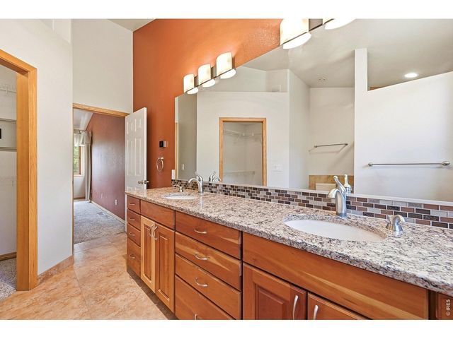 256 Choctaw Rd, Lyons, CO 80540