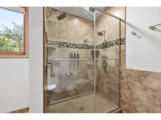 256 Choctaw Rd, Lyons, CO 80540