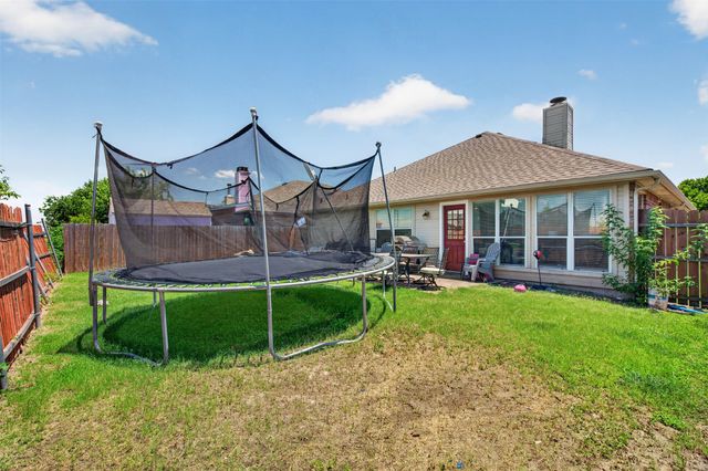 103 Post Oak Drive, Waxahachie, TX 75165