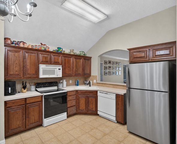 103 Post Oak Drive, Waxahachie, TX 75165
