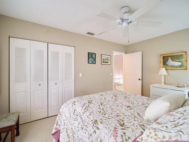 18369 SE Wood Haven Lane E, Jupiter, FL 33469