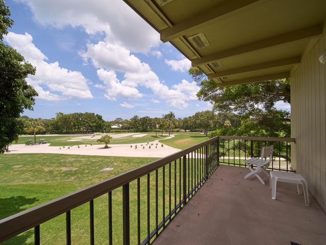 18369 SE Wood Haven Lane E, Jupiter, FL 33469
