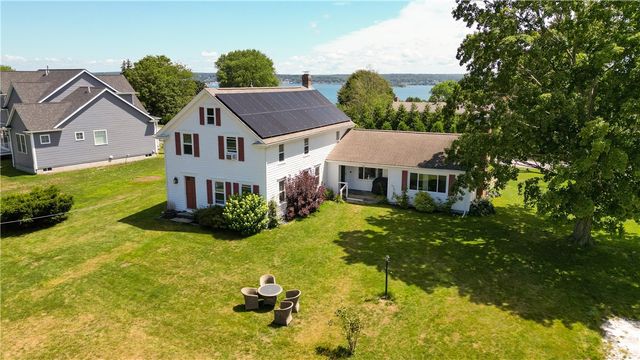 20 Borden Farm Road, Portsmouth, RI 02871