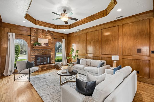 4300 Brookhollow Drive, Colleyville, TX 76034