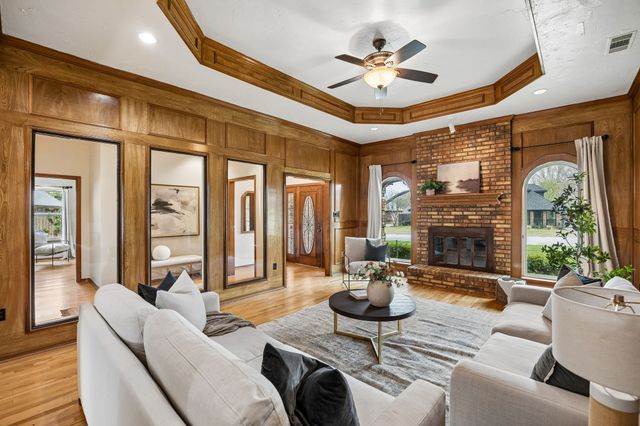 4300 Brookhollow Drive, Colleyville, TX 76034