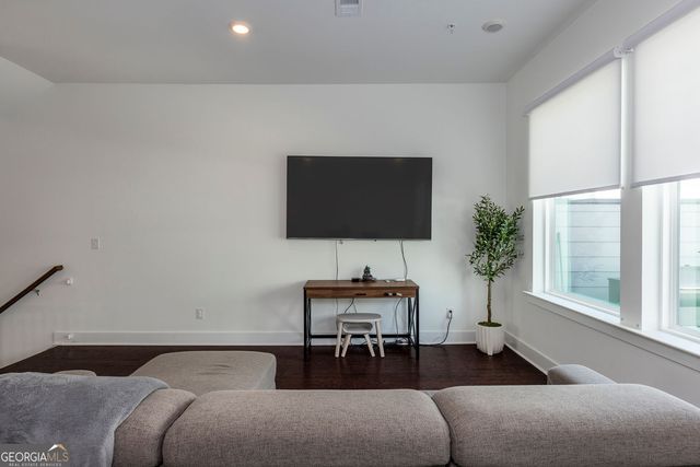 355 Walker Avenue, Roswell, GA 30076