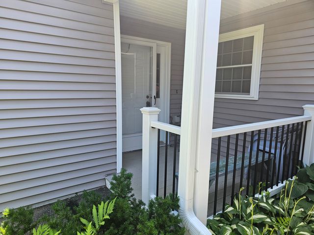 801 Long Hill Road APT C, Middletown, CT 06457