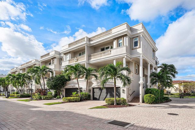 1792 Bay Drive 27, Pompano Beach, FL 33062