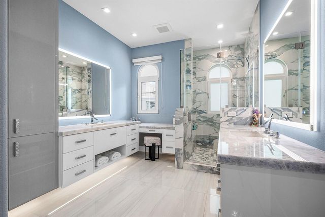 1792 Bay Drive 27, Pompano Beach, FL 33062