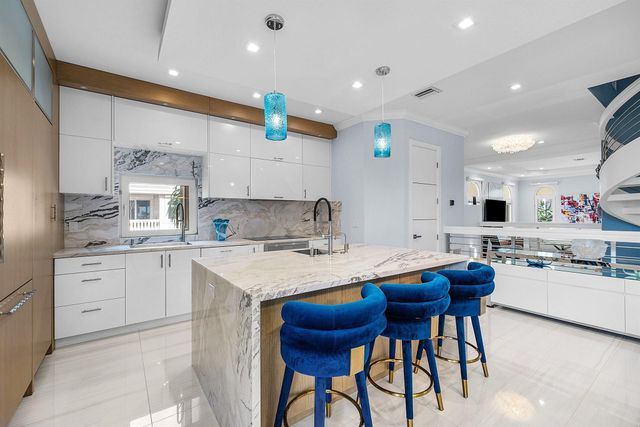 1792 Bay Drive 27, Pompano Beach, FL 33062