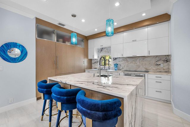 1792 Bay Drive 27, Pompano Beach, FL 33062