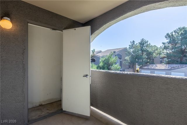 5055 West Hacienda Avenue 2017, Las Vegas, NV 89118