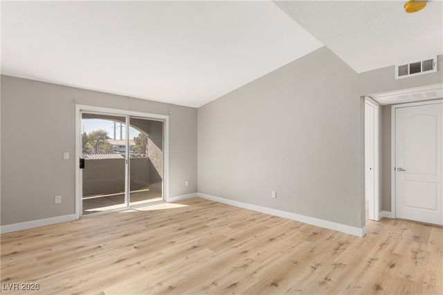 5055 West Hacienda Avenue 2017, Las Vegas, NV 89118