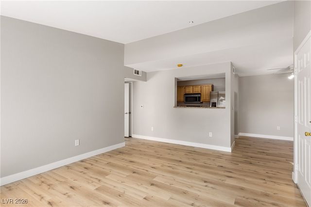 5055 West Hacienda Avenue 2017, Las Vegas, NV 89118