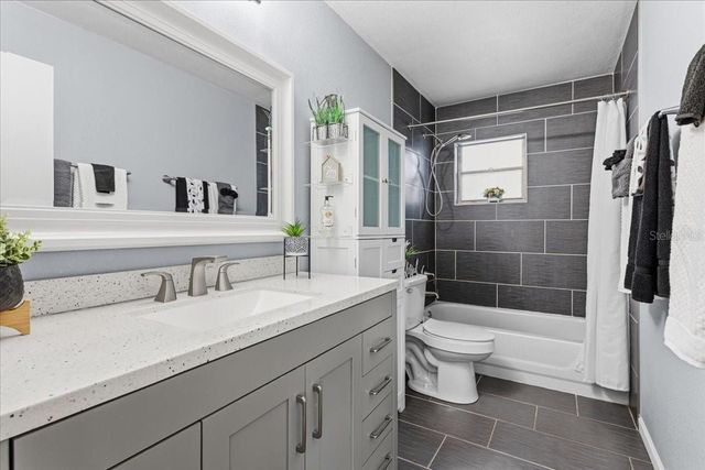 17413 NW 241ST STREET, High Springs, FL 32643