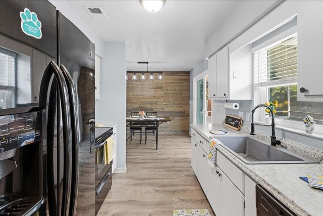 17413 NW 241ST STREET, High Springs, FL 32643