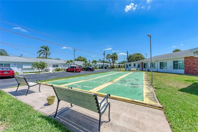 2225 ORANGE BLOSSOM LANE, Bradenton, FL 34207