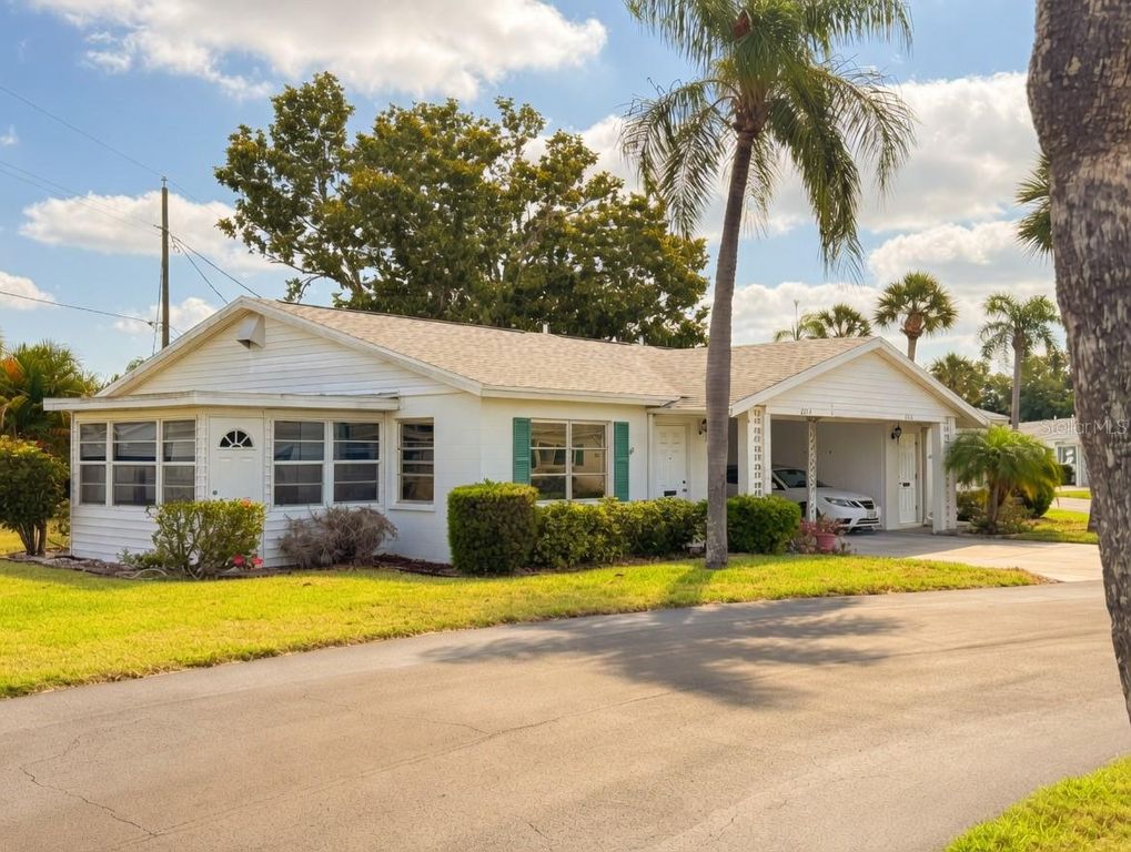 2225 ORANGE BLOSSOM LANE, Bradenton, FL 34207