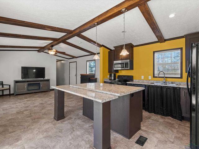 806 Lavender Rd., Gilmer, TX 75645