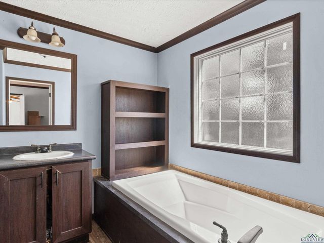 806 Lavender Rd., Gilmer, TX 75645
