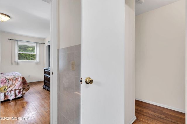 165 Old Post Road, Edison, NJ 08817