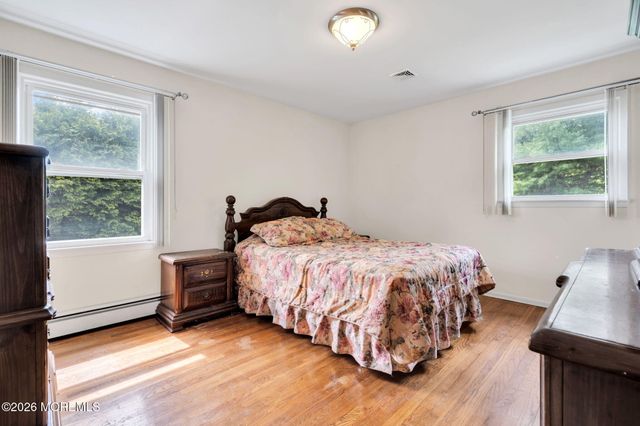 165 Old Post Road, Edison, NJ 08817