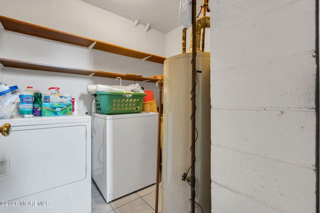 165 Old Post Road, Edison, NJ 08817