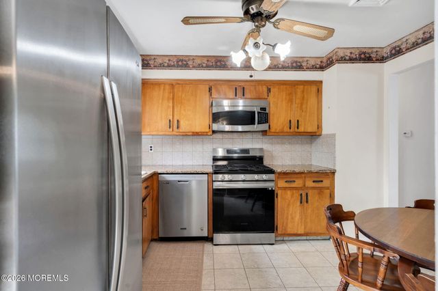 165 Old Post Road, Edison, NJ 08817