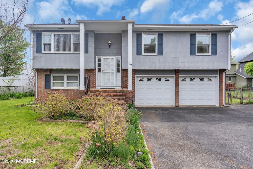 165 Old Post Road, Edison, NJ 08817
