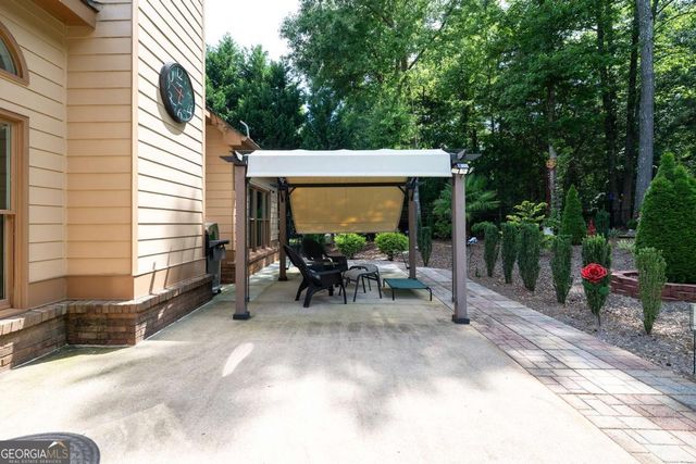 217 Falling Shoals Drive, Athens, GA 30605