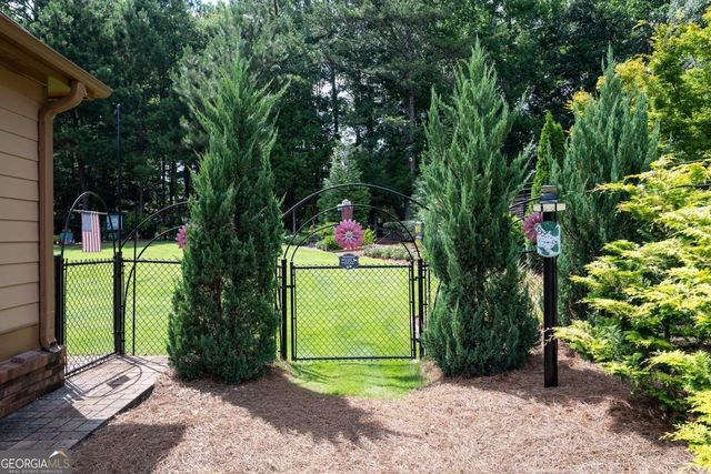 217 Falling Shoals Drive, Athens, GA 30605