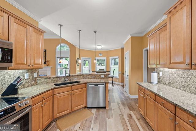 217 Falling Shoals Drive, Athens, GA 30605