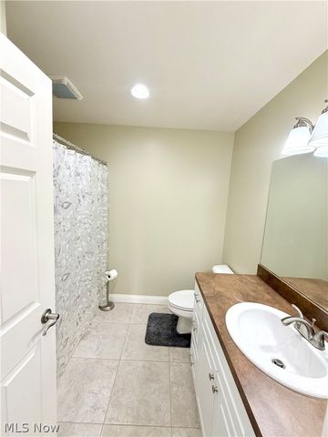 3410 Florences Way Court, Perry, OH 44081